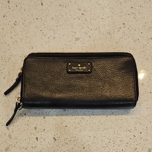 Kate Spade Black Textured Wallet
